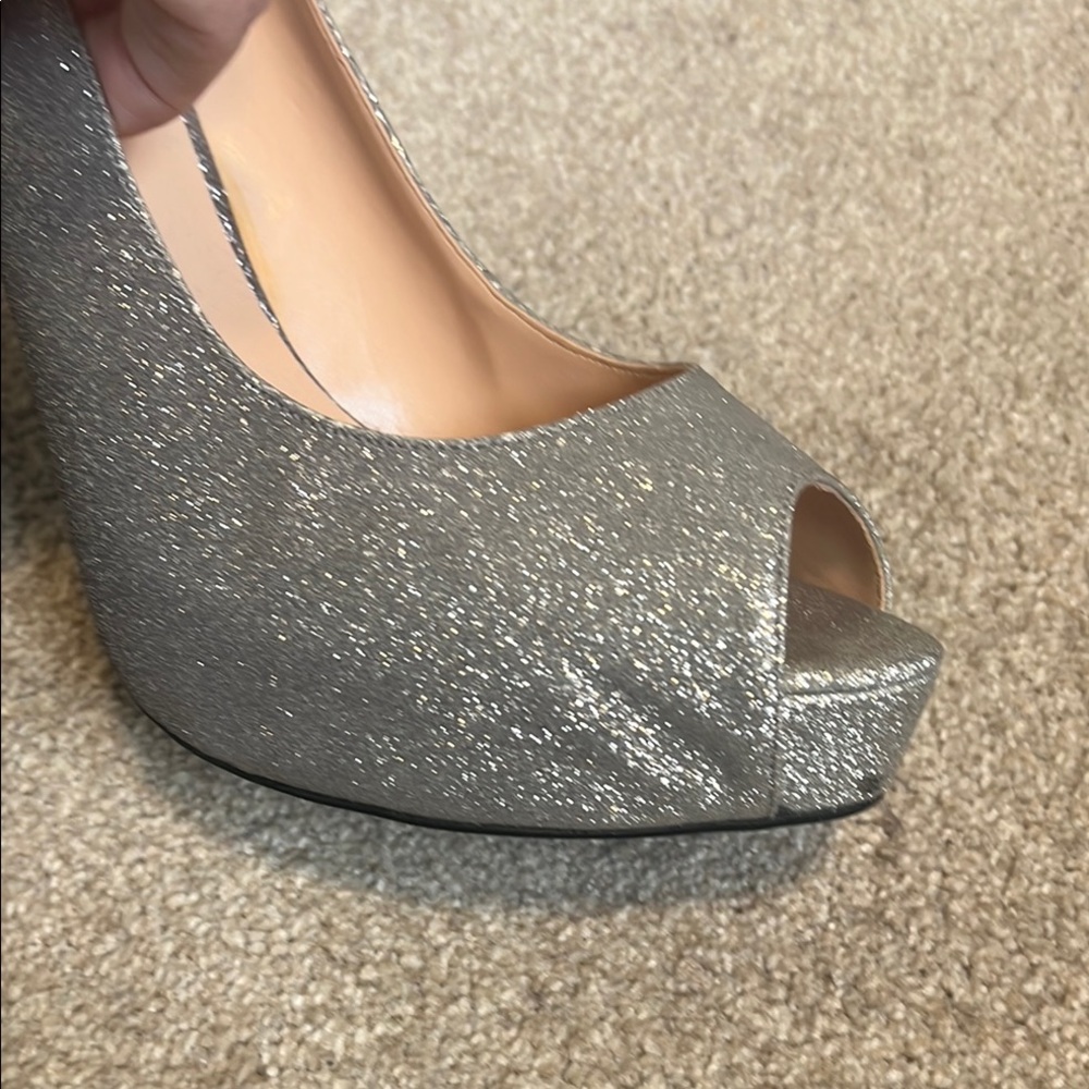 GUESS Women's Silver Peep Toe Heels - Picture 6 of 6